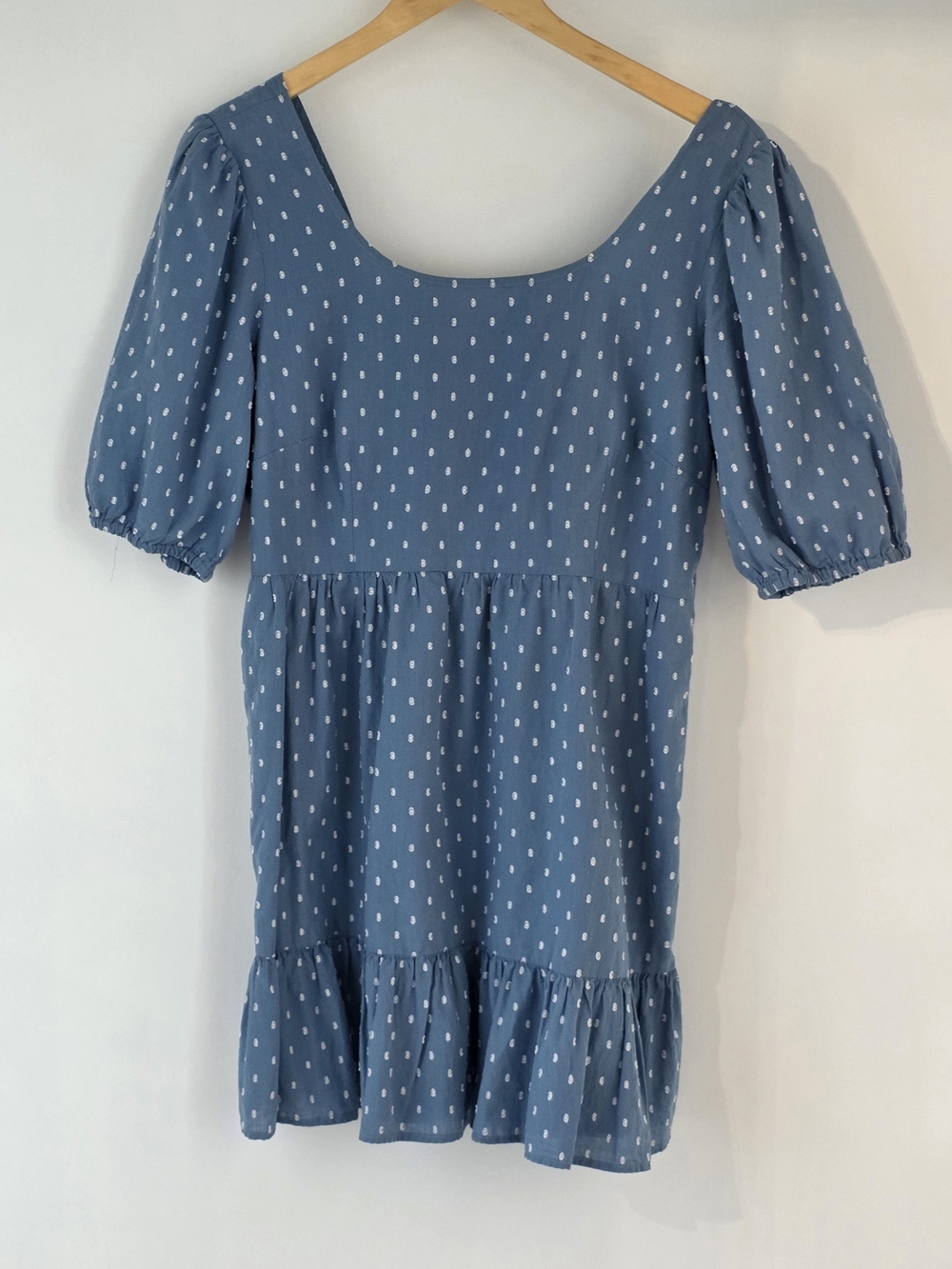 LOFT Clip Tie Back Blue w/White Dots Flouce Swing Dress 3/ 4 Puff Sleeve Size10P